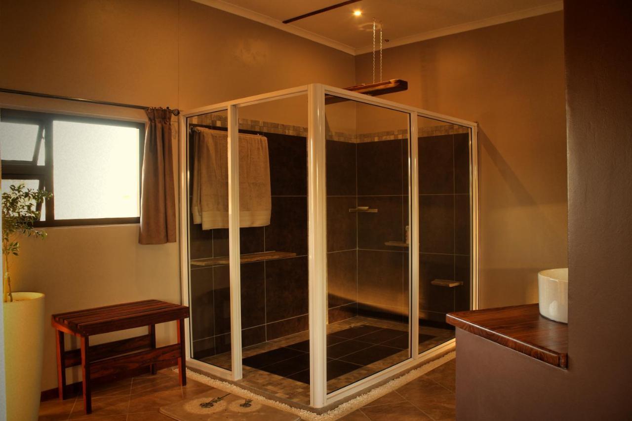 Africa Awaits Lodge & Safaris Gobabis Buitenkant foto